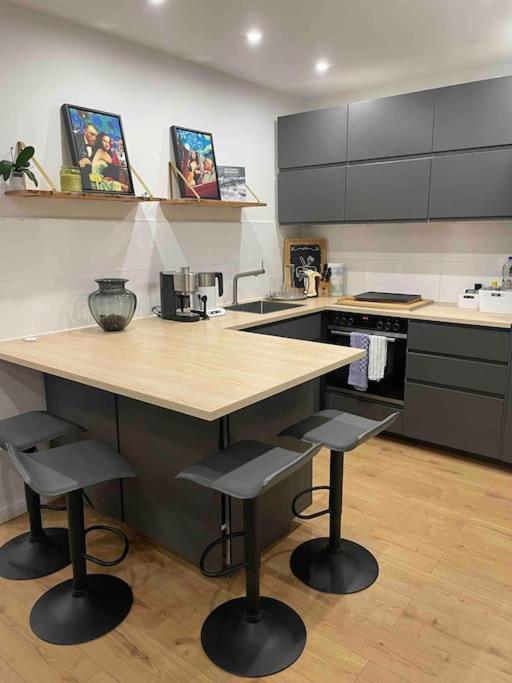 Appartement Messe- Augsburg- Legoland Guenzburg - 6 Personen à Zusmarshausen Extérieur photo